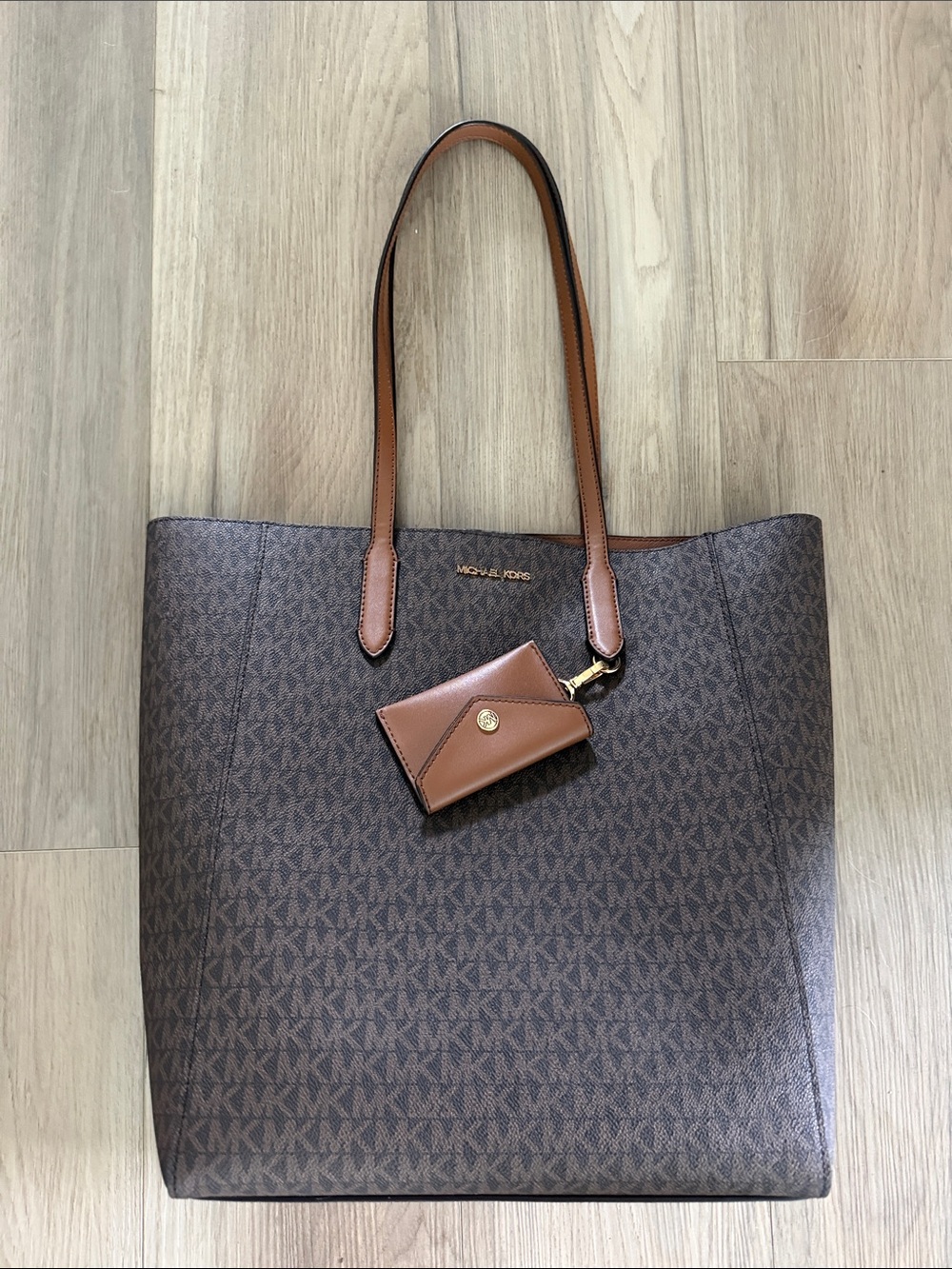 Michael Kors Brown Monogram Tote with Cognac Trim and Card Case EUC